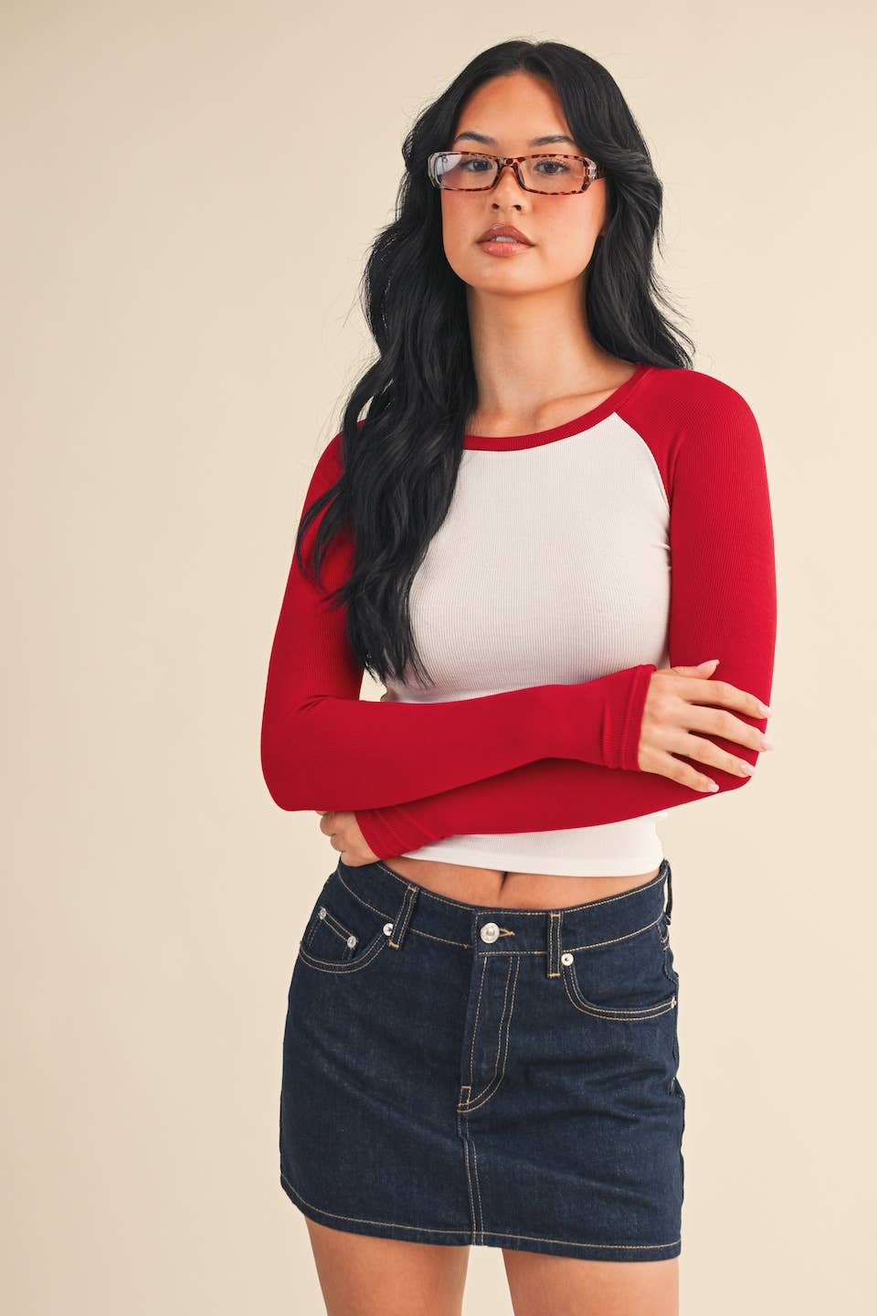 Y2K Raglan Long Sleeve Tee: Chocolate