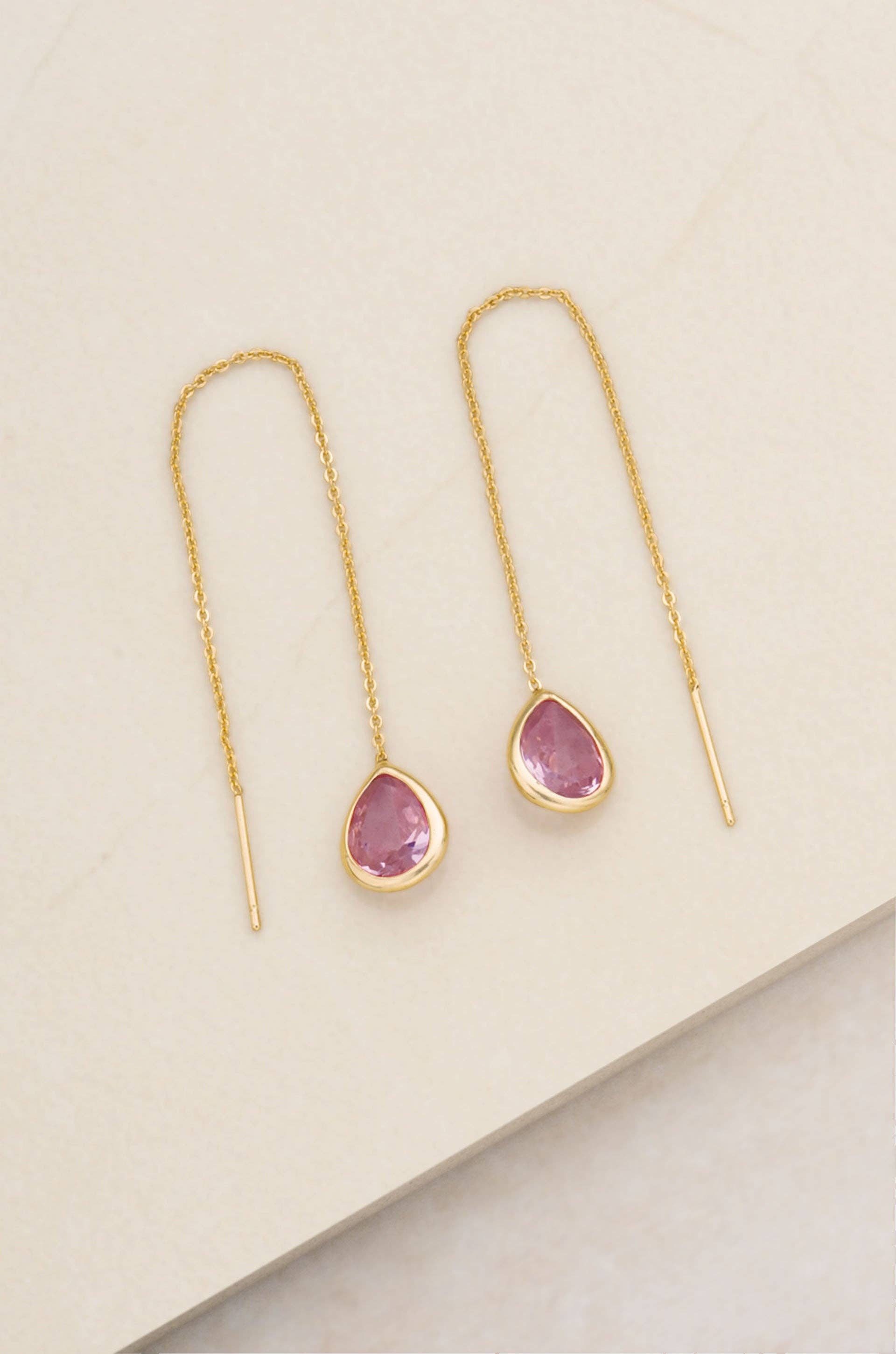 Barely There Chain and Crystal Dangle Earrings: Light Topaz Crystals with 18k Gold Plating