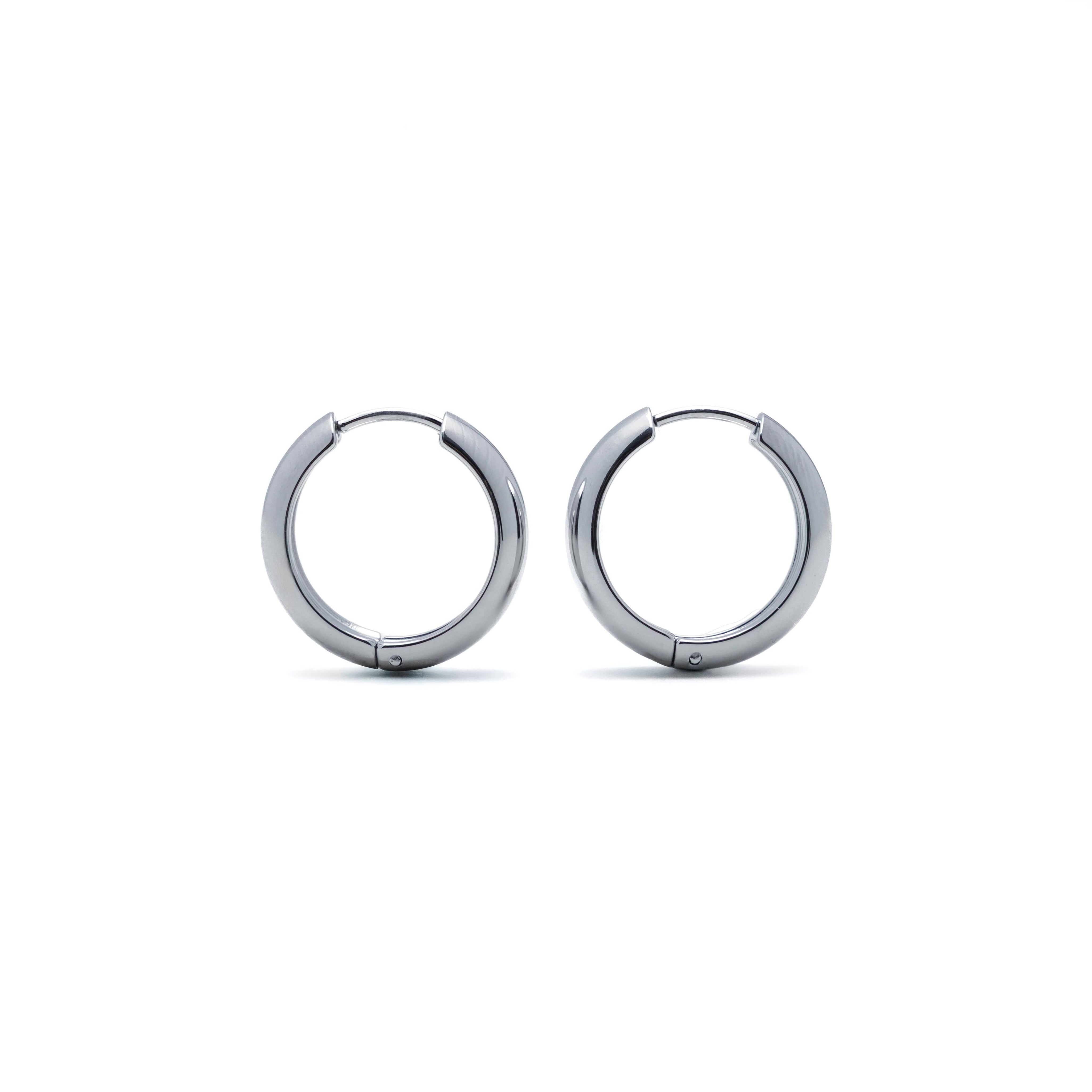 Waterproof 19mm Silver Everyday Hoops