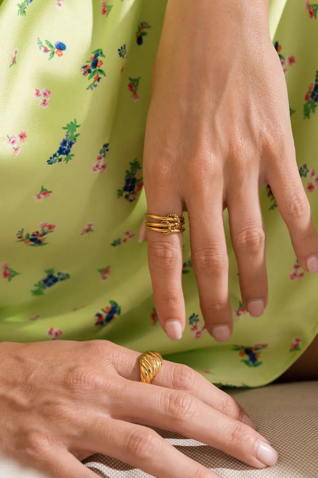Waterproof Gold Big Twisted Ring