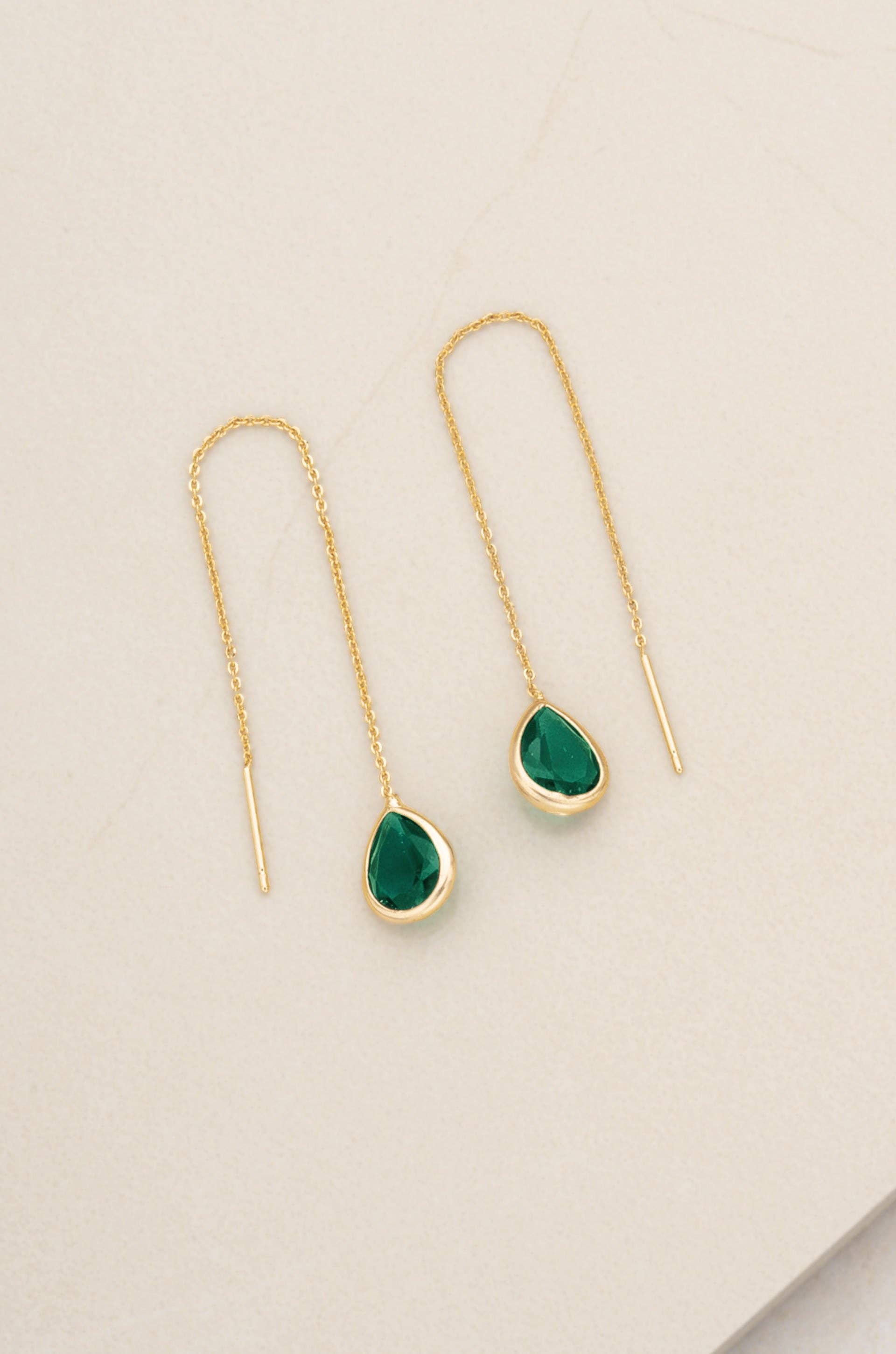 Barely There Chain and Crystal Dangle Earrings: Light Topaz Crystals with 18k Gold Plating