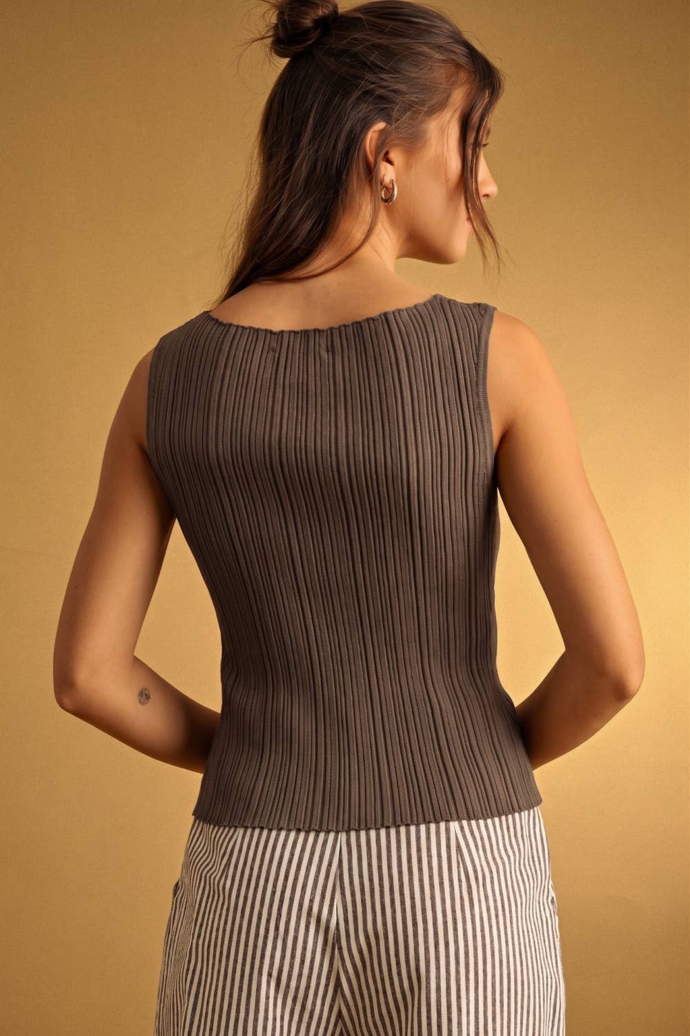 Easy Layering Sleeveless Top Black