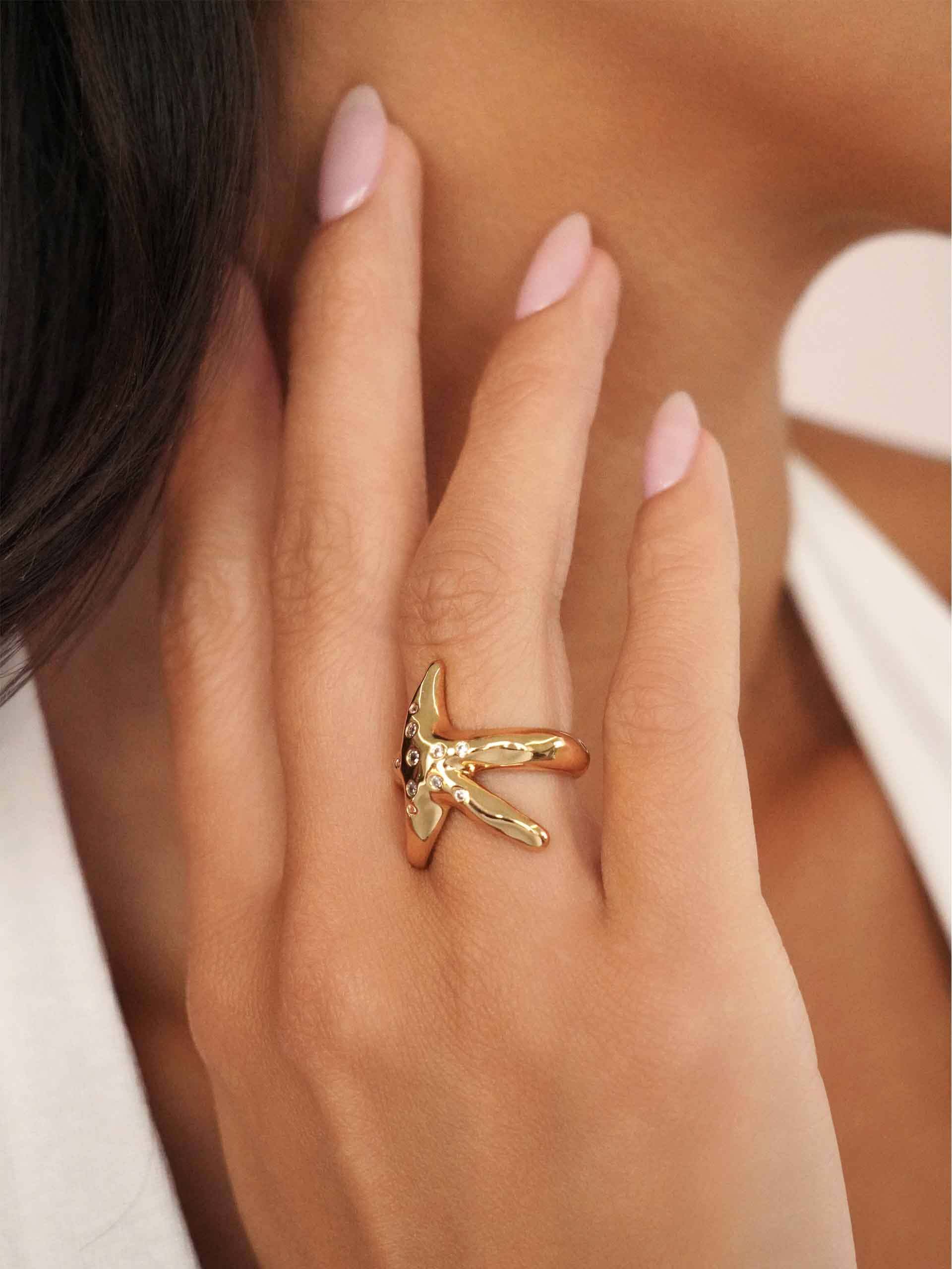 Starfish Luxe Ring: Clear Crystal with 18k Gold Plating