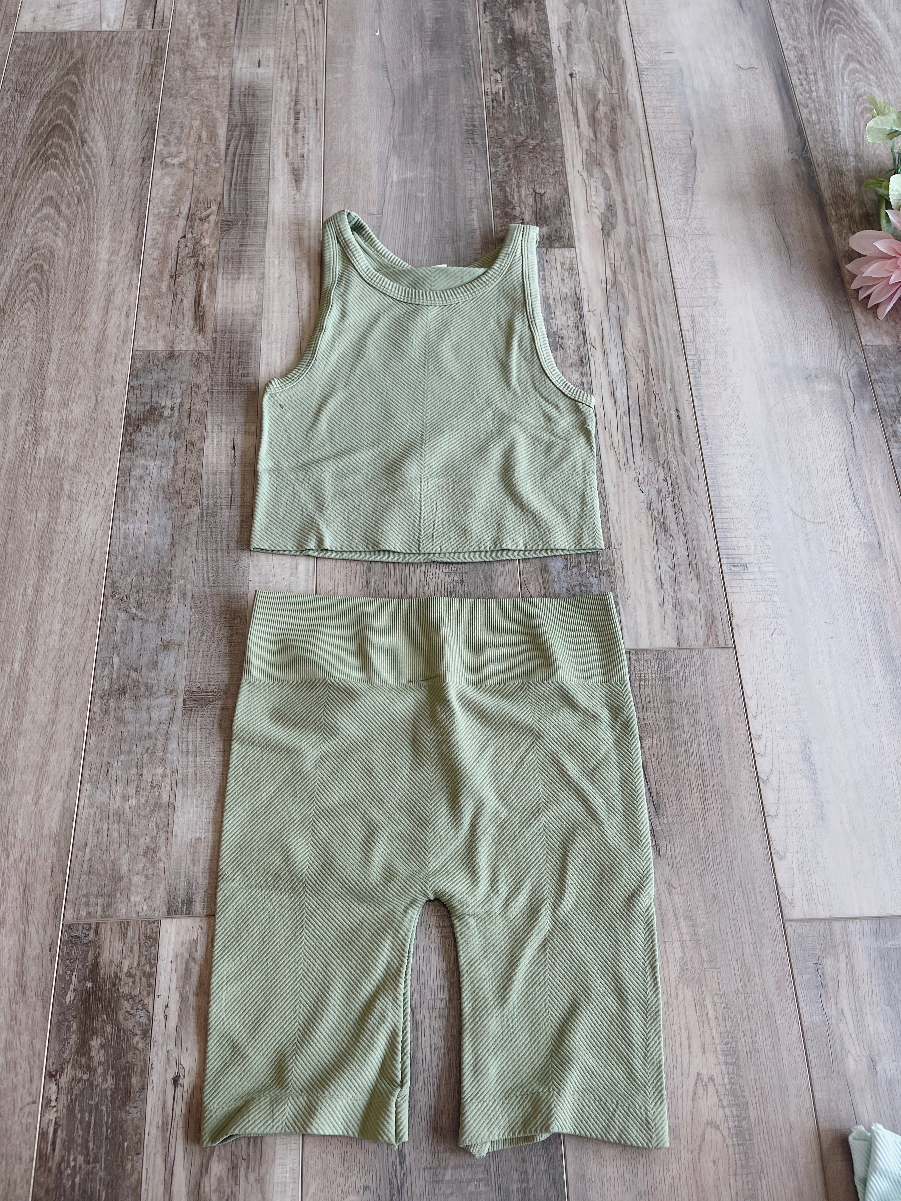 Chevron Ribbed Bike Shorts Basil