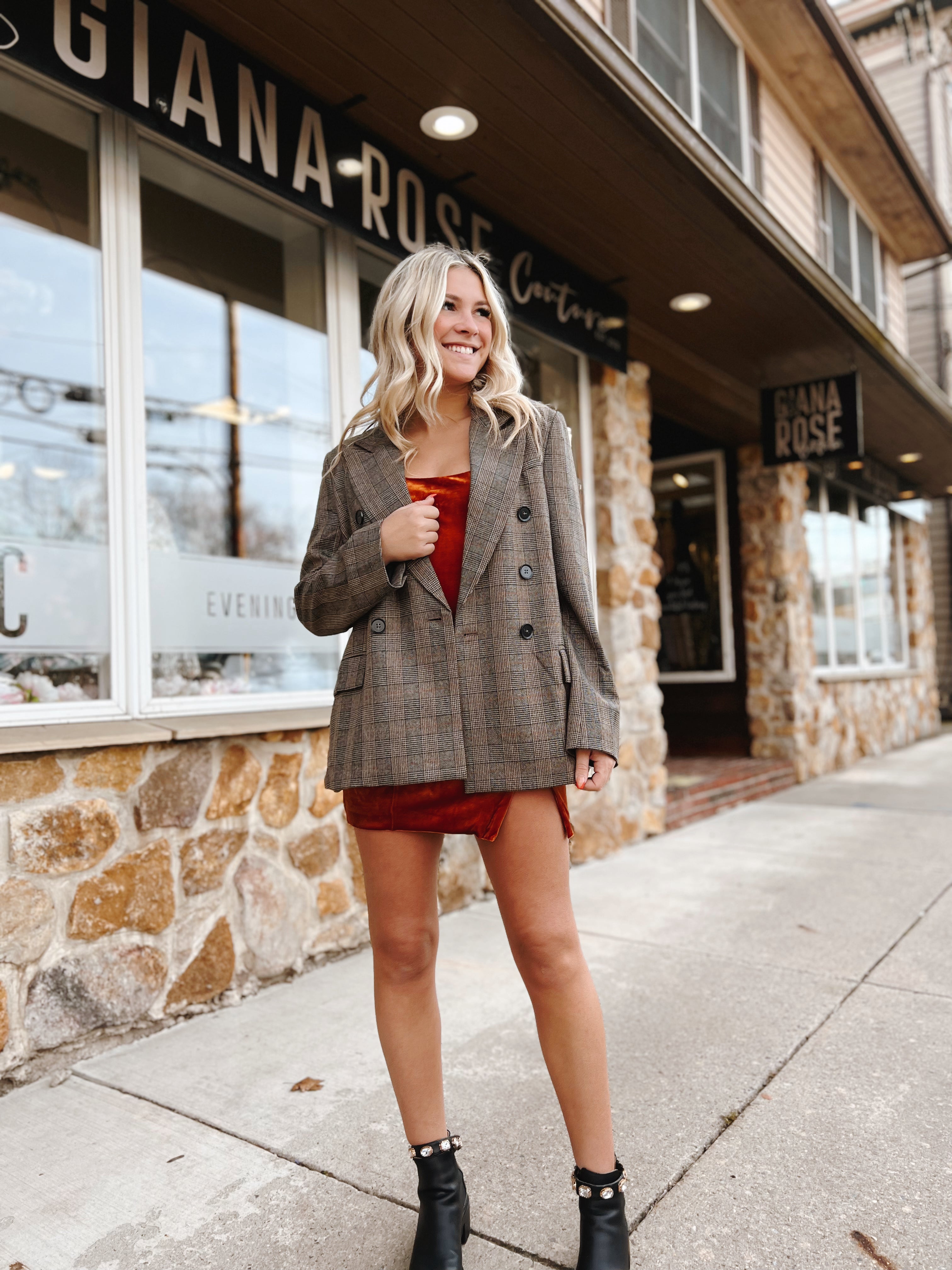 Zoe Velvet Mini Dress Rust