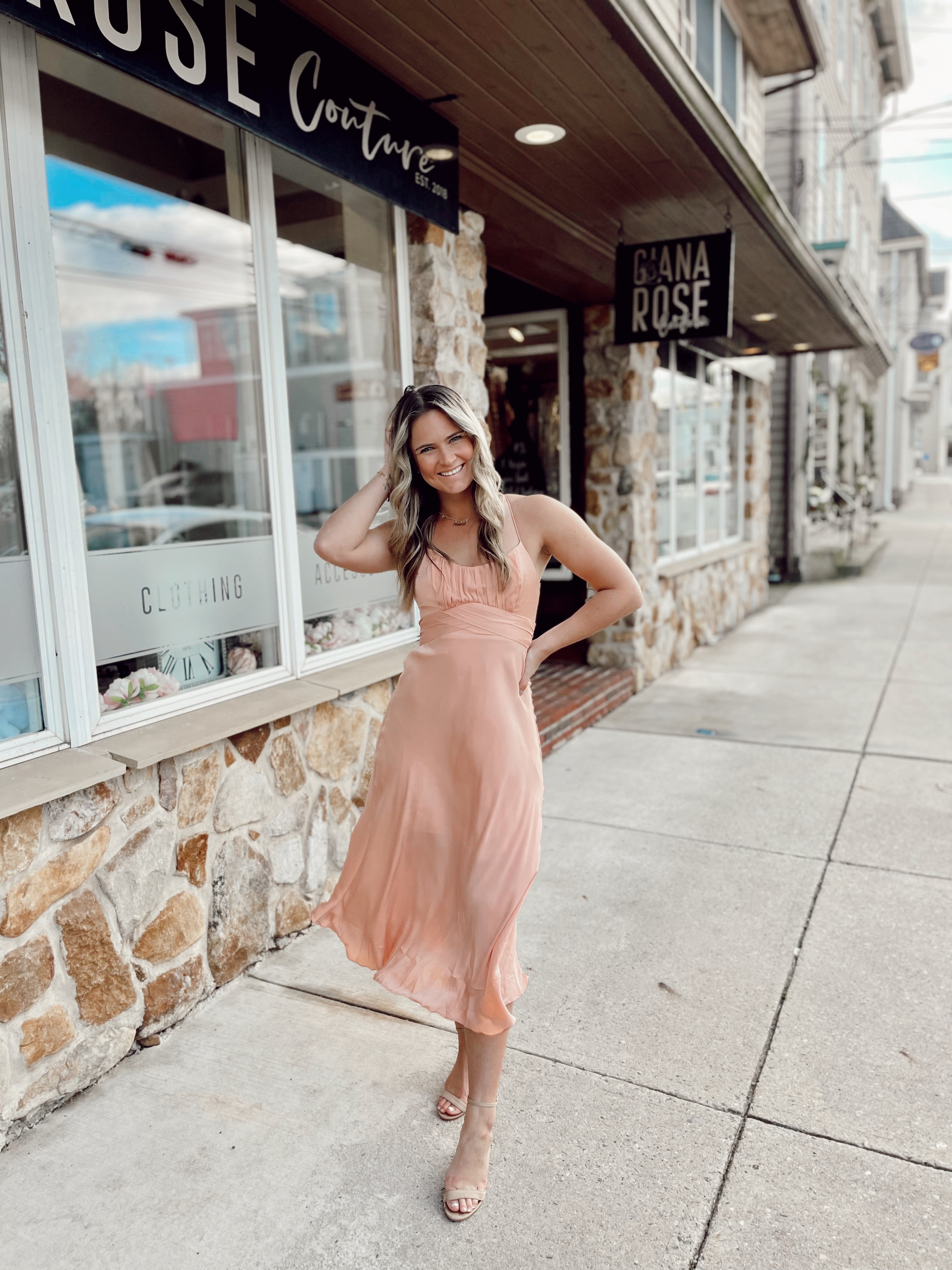 Just Lovely Midi Peach
