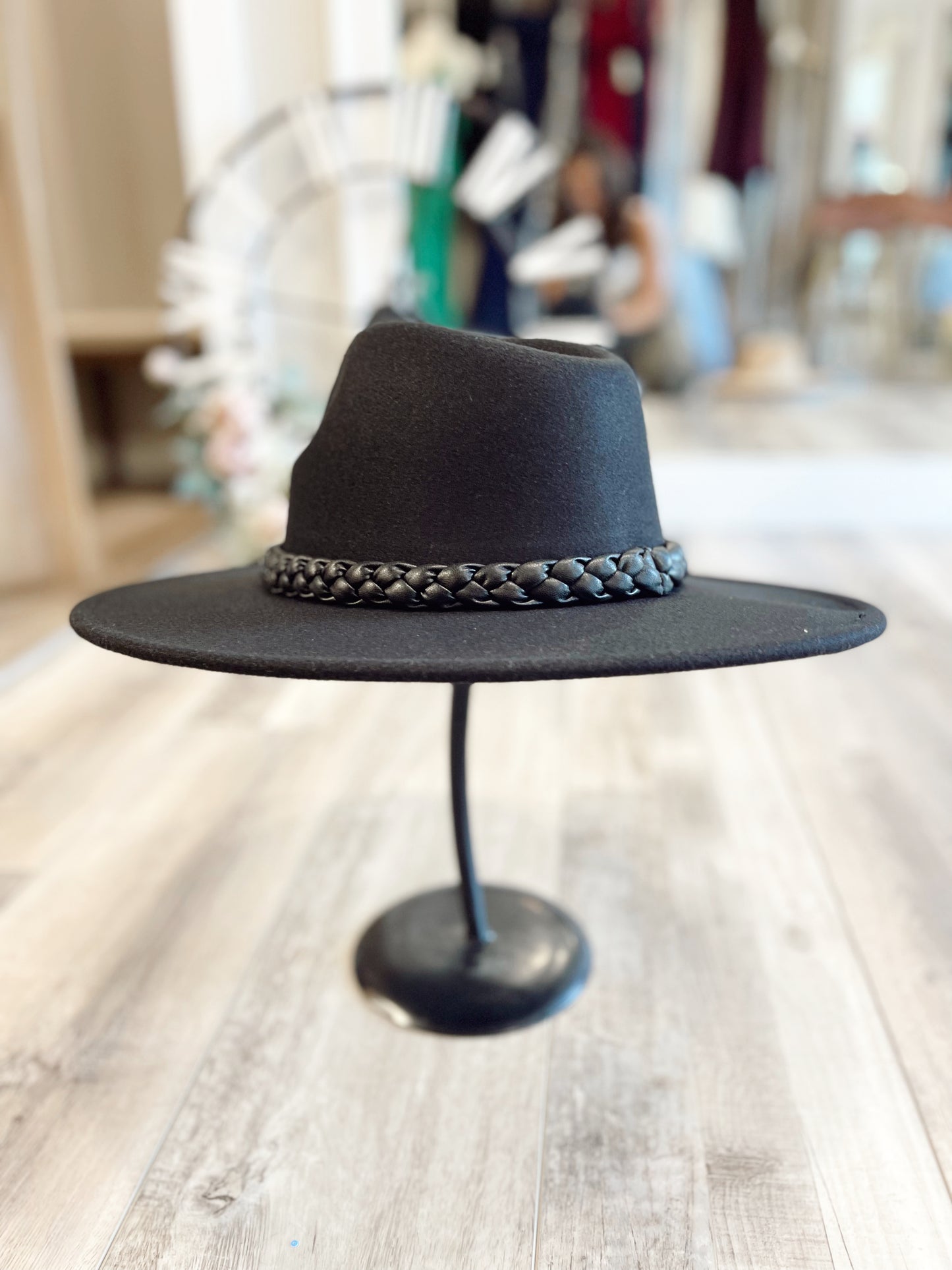 Salem Hat Black