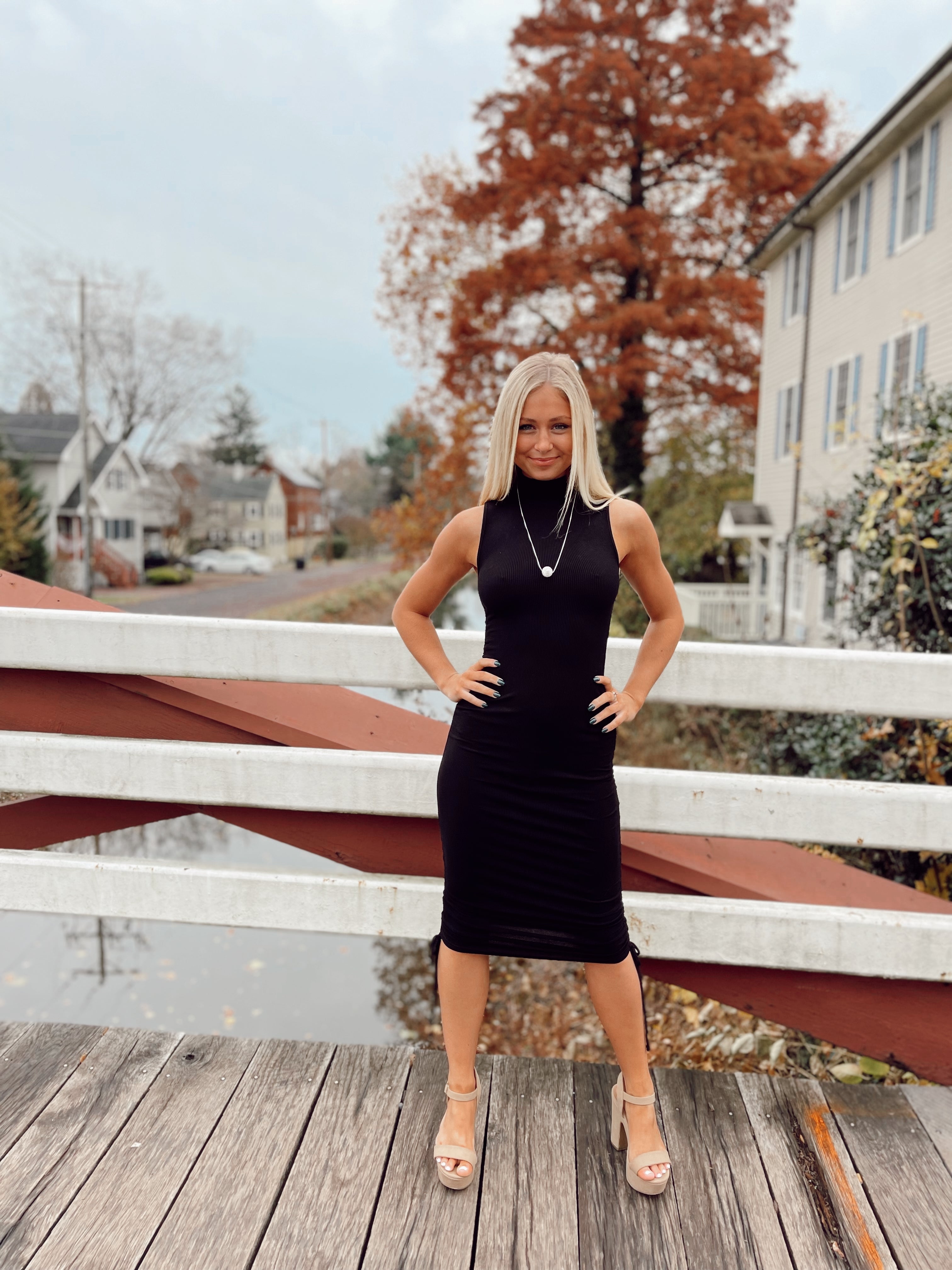 Mock Neck Midi Black