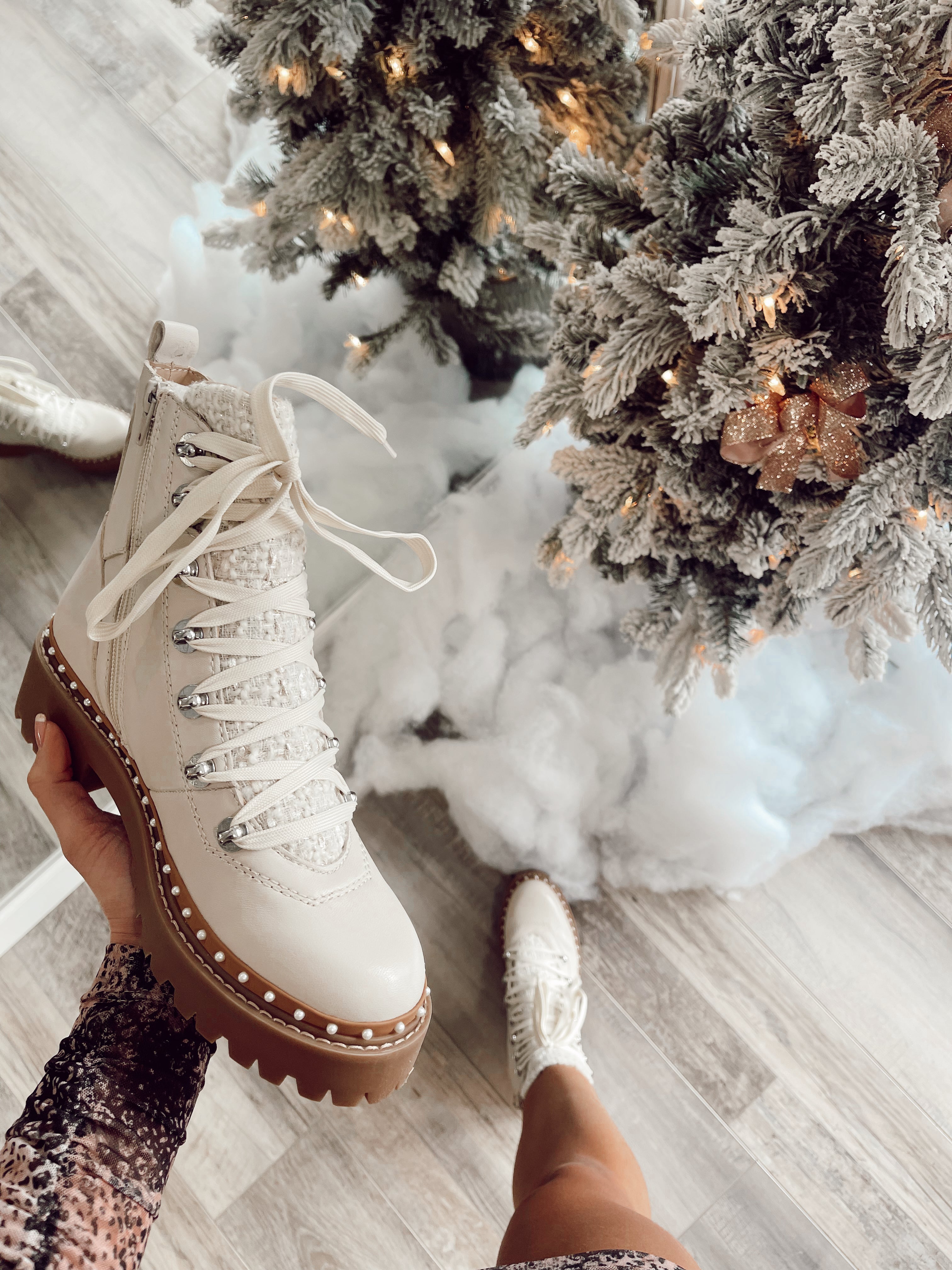 Rainier Boots Bone